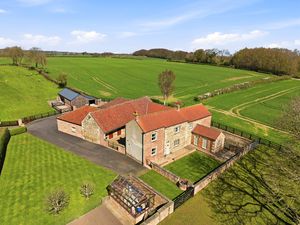 Gooseberry Farm- click for photo gallery